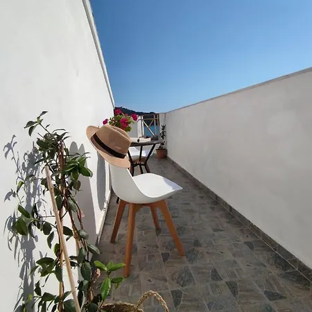 Gordis Absolute Beachfront Apartment & Studio Apartment Agios Gordios (Corfu)